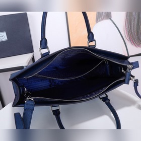 PRADA Модель： 2VG011 Мужской портфель Оригинальная кожа с кресто