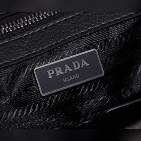 Prada Новая мужская сумка-портфель Модель： 2VE366 Изготовлена из