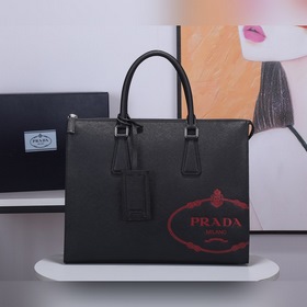 Мужской портфель PRADA, модель 2VG039, черный/красный Оригинальна
