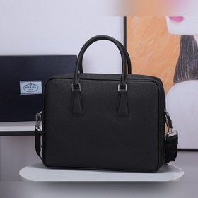 Мужской портфель Prada, модель 2VE363  Итальянская кожа с кресто