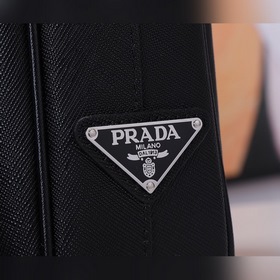 Мужской портфель Prada, модель 2VE363  Итальянская кожа с кресто