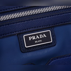 Мужской портфель Prada, модель 2VE363  Итальянская кожа с кресто