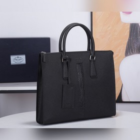 Портфель Prada, модель 2VG020 Итальянская кожа Saffiano с крестоо