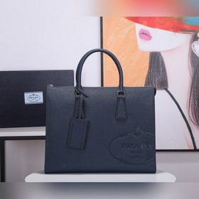 Мужской портфель Prada, модель 2VG039 Итальянский импортный мате