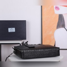 PRADA Модель： 0366 Мужской портфель с узором «страусиная кожа» И