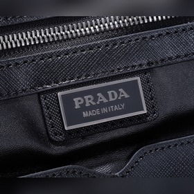 Мужской портфель Prada, модель 2VE365R Новейшая инкрустация из д