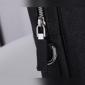 PRADA Новая сумка для документов, модель 2VE368 Изготовлена из и