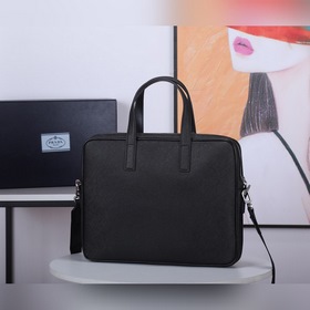 PRADA Новая сумка для документов, модель 2VE368 Изготовлена из и