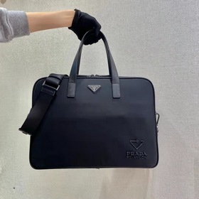 Новая сумка для документов из экологичной серии PRADA, модель 2VE