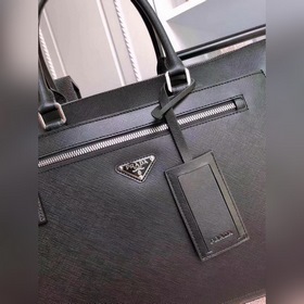 PRADA Модель 2VG044 Мужская сумка Изготовлена из импортной кожи S