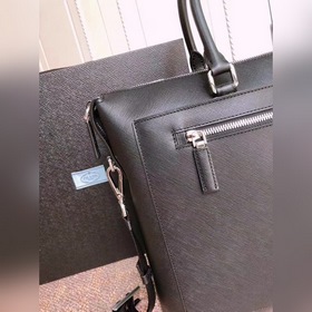 PRADA Модель 2VG044 Мужская сумка Изготовлена из импортной кожи S