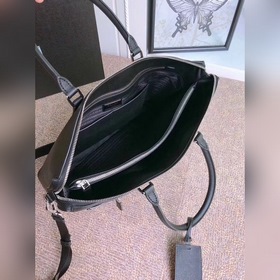 PRADA Модель 2VG044 Мужская сумка Изготовлена из импортной кожи S