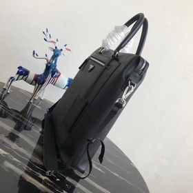 Мужская сумка PRADA, модель 2VG046 Материал： кожа Saffiano Двойн