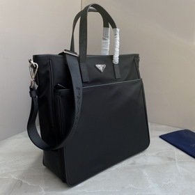 PRADA Новая модель мужской сумки 2VG032 Изготовлена из импортного