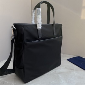 PRADA Новая модель мужской сумки 2VG032 Изготовлена из импортного