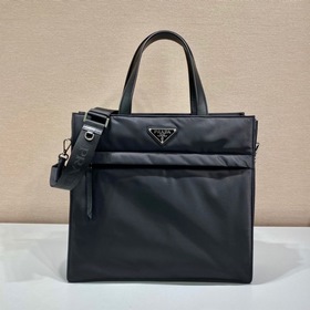Мужская сумка-портфель PRADA, модель 2VG076 Модель для мужчин и