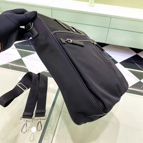 Мужская сумка из нейлона PRADA, модель 2vg860 Импортная ткань пар