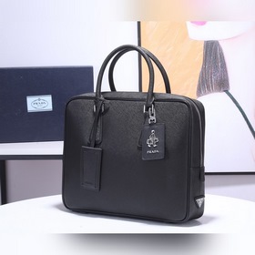 PRADA Модель： P8018 Мужской портфель Оригинальная кожа с кресто