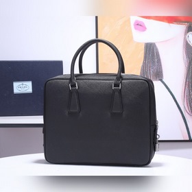 PRADA Модель： P8018 Мужской портфель Оригинальная кожа с кресто
