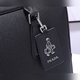 PRADA Модель： P8018 Мужской портфель Оригинальная кожа с кресто