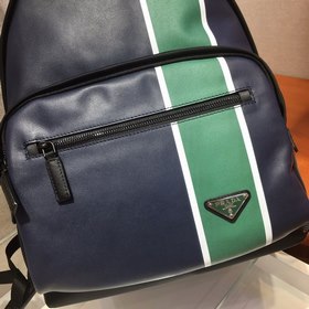 PRADA Новая сумка через плечо, модель 1BZ066 Изготовлена из импор