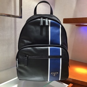 PRADA Новая сумка через плечо, модель 1BZ066 Изготовлена из импор