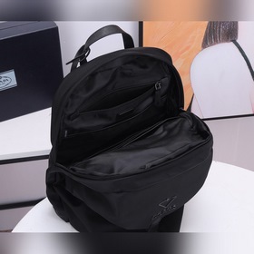 Рюкзак PRADAa, модель 2VZ028A, с экологичной этикеткой Многофунк