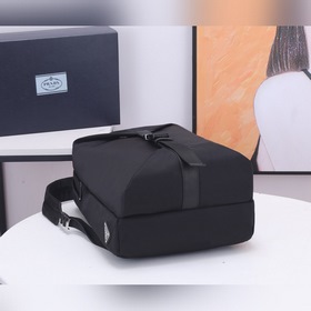 PRADA Модель 2VZ028 Многофункциональный рюкзак Изготовлена из имп