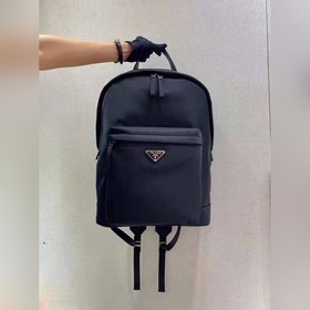 Новый рюкзак Prada, модель 2VZ071 Новейший рюкзак, изготовленный