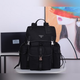 PRADA Новый рюкзак, модель 2VZ074 Рюкзак Изготовлен из ткани с от