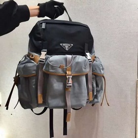 PRADA Новый рюкзак, модель 2VZ074 Рюкзак Изготовлен из ткани с от