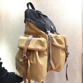 PRADA Новый рюкзак, модель 2VZ074 Рюкзак Изготовлен из ткани с от