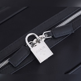 Prada Дорожная сумка Модель 2VC007 С экологичной этикеткой, изг