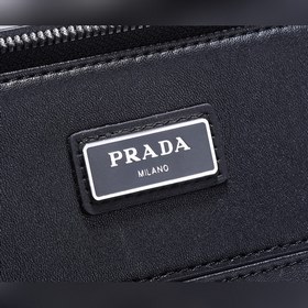 Новейшая мужская сумка Prada, модель 2VN003, цветовая гамма Итал