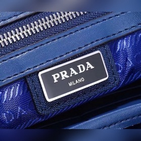 Мужская сумка PRADA, модель 0056 Серебристая фурнитура, внутренн
