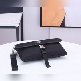 Мужская сумка PRADA, модель 2NH011 Изготовлена из импортного водо