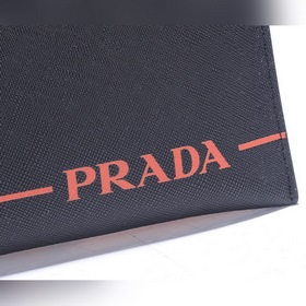 Мужская сумка Prada, модель 2NG038  Итальянский импортный матери