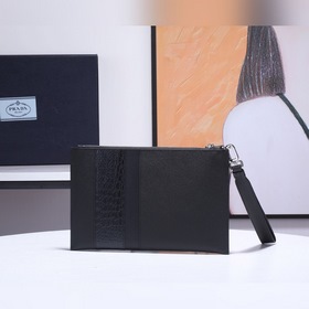 Мужская сумка PRADA, модель 2NG005G Мужская сумка из кожи Saffian