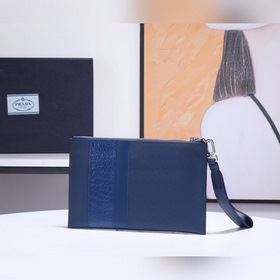 Мужская сумка PRADA, модель 2NG005G Мужская сумка из кожи Saffian