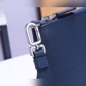 Мужская сумка PRADA, модель 2NG005G Мужская сумка из кожи Saffian