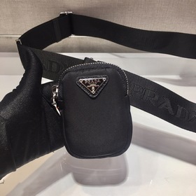 PRADA Новая модель мужской сумки через плечо «три в одном» Изгото