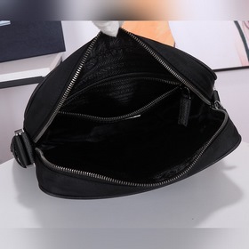 Мужская сумка через плечо PRADA, модель 2VQ002, черный Нейлон и о