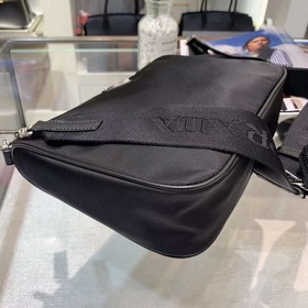 PRADA сумка «три в одном» Модель 2VH113 Универсальная сумка для м