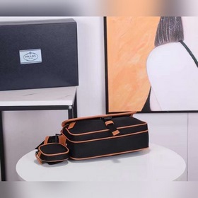 Мужская сумка через плечо PRADA, модель 2VH074 Изготовлена из имп