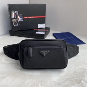 PRADA Квадратный поясной мешок, артикул： 2VL977 Эта сумка изгото