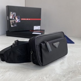 PRADA Квадратный поясной мешок, артикул： 2VL977 Эта сумка изгото