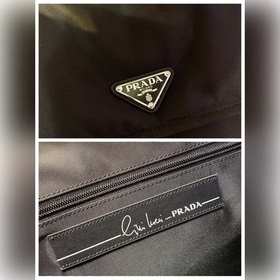 PRADA Почтовая сумка Модель 1BC208 Две сумки в одной, можно носит