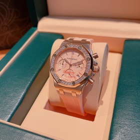 Серия AP Royal Oak практически у каждой женщины! Корпус из нержав
