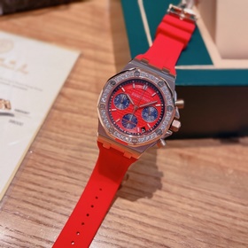 Серия AP Royal Oak практически у каждой женщины! Корпус из нержав