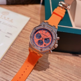 Серия AP Royal Oak практически у каждой женщины! Корпус из нержав